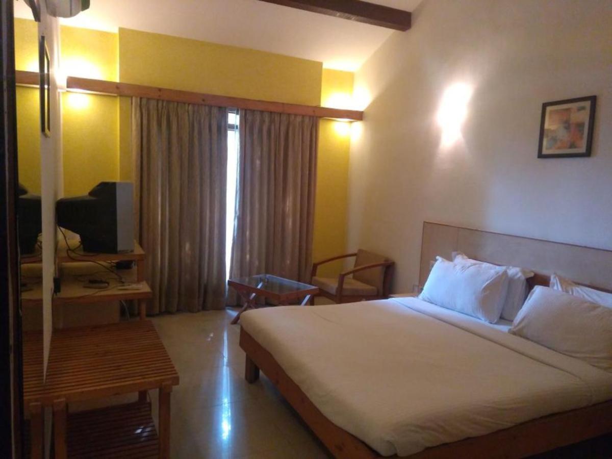 Cambay Sapphire, Gandhinagar Hotell Eksteriør bilde